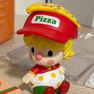 Meet your Posher, Annie